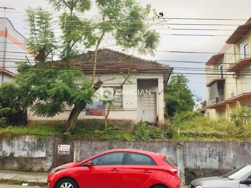 Foto 2 de Terreno / Lote à venda, 660m2 em Centro, Santa Maria - RS