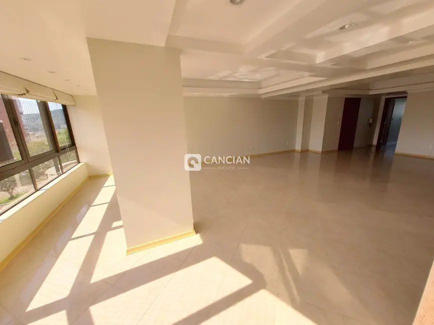 Foto 5 de Apartamento com 3 quartos à venda, 178m2 em Nossa Senhora Medianeira, Santa Maria - RS