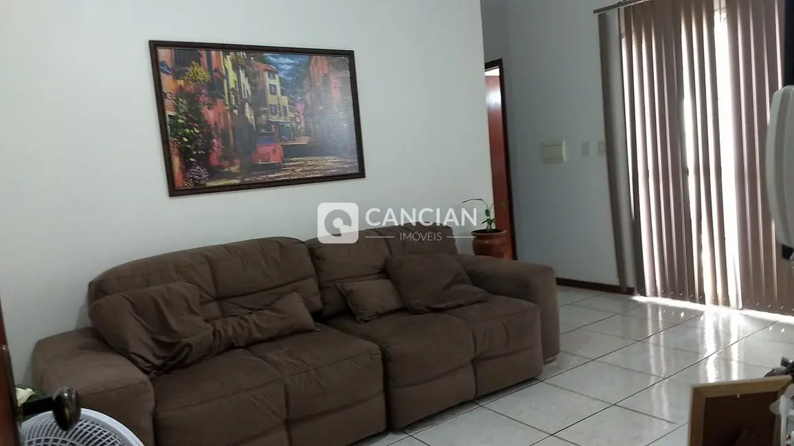 Foto 3 de Apartamento com 2 quartos à venda, 57m2 em Juscelino Kubitschek, Santa Maria - RS