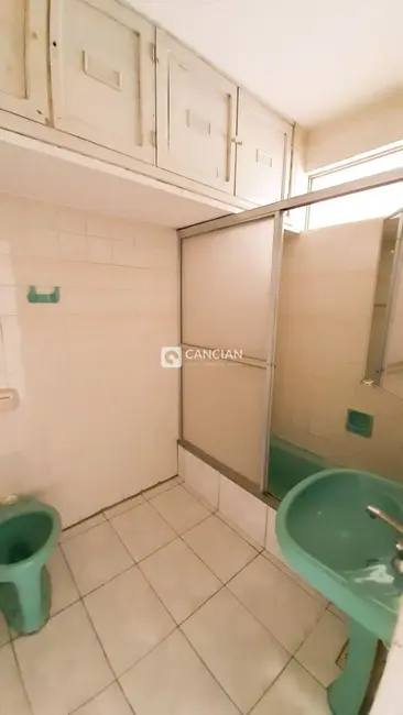 Apartamento com 2 quartos à venda, 115m2 em Centro, Santa Maria - RS - imagem 7 Foto 7 de Apartamento com 2 quartos à venda, 115m2 em Centro, Santa Maria - RS