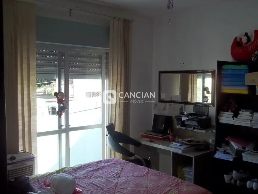 Apartamento com 3 quartos à venda, 98m2 em Centro, Santa Maria - RS - imagem 4 Foto 4 de Apartamento com 3 quartos à venda, 98m2 em Centro, Santa Maria - RS