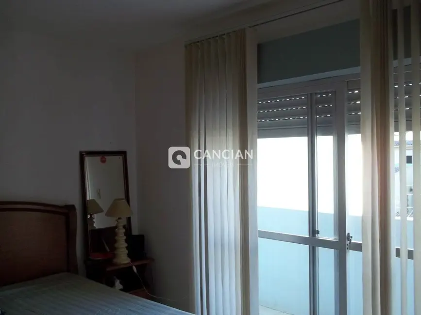 Apartamento com 3 quartos à venda, 98m2 em Centro, Santa Maria - RS - imagem 6 Foto 6 de Apartamento com 3 quartos à venda, 98m2 em Centro, Santa Maria - RS
