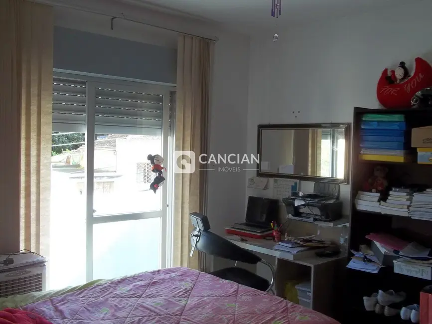 Apartamento com 3 quartos à venda, 98m2 em Centro, Santa Maria - RS - imagem 9 Foto 9 de Apartamento com 3 quartos à venda, 98m2 em Centro, Santa Maria - RS