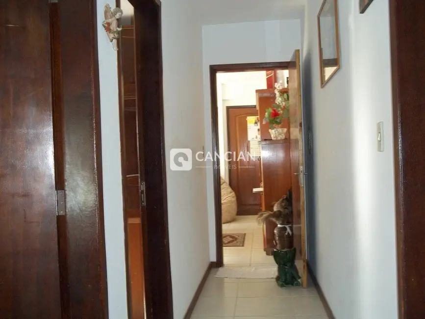 Apartamento com 3 quartos à venda, 98m2 em Centro, Santa Maria - RS - imagem 7 Foto 7 de Apartamento com 3 quartos à venda, 98m2 em Centro, Santa Maria - RS