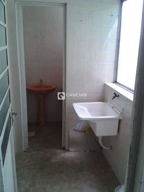 Foto 6 de Apartamento com 2 quartos à venda, 89m2 em Nossa Senhora das Dores, Santa Maria - RS