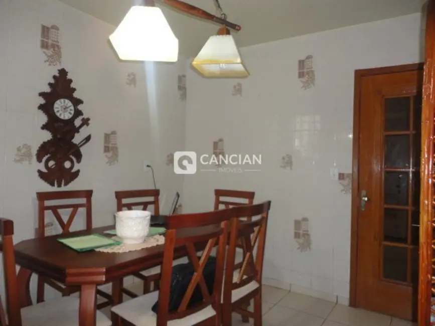 Casa com 3 quartos à venda, 99m2 em Nossa Senhora Medianeira, Santa Maria - RS - imagem 7 Foto 7 de Casa com 3 quartos à venda, 99m2 em Nossa Senhora Medianeira, Santa Maria - RS