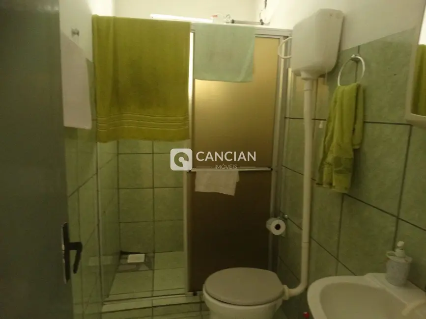 Foto 6 de Sobrado com 4 quartos à venda, 222m2 em Pé de Plátano, Santa Maria - RS