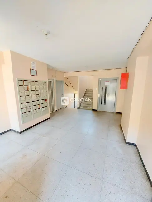 Foto 3 de Apartamento com 2 quartos à venda, 56m2 em Centro, Santa Maria - RS