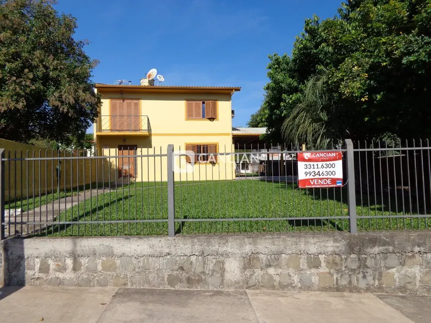 Foto 1 de Casa com 3 quartos à venda, 162m2 em Nossa Senhora do Perpétuo Socorro, Santa Maria - RS