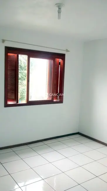 Casa com 6 quartos à venda, 298m2 em Lorenzi, Santa Maria - RS - imagem 7 Foto 7 de Casa com 6 quartos à venda, 298m2 em Lorenzi, Santa Maria - RS