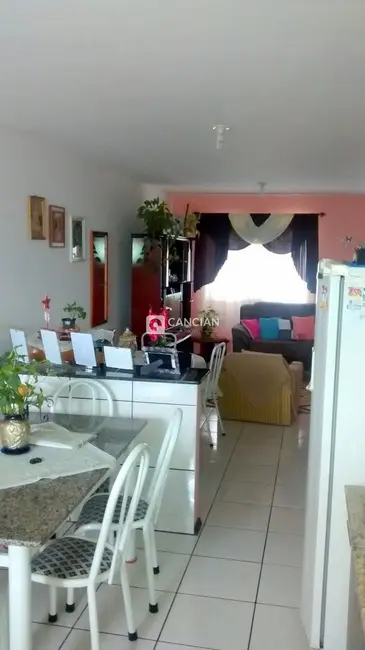 Casa com 6 quartos à venda, 298m2 em Lorenzi, Santa Maria - RS - imagem 4 Foto 4 de Casa com 6 quartos à venda, 298m2 em Lorenzi, Santa Maria - RS