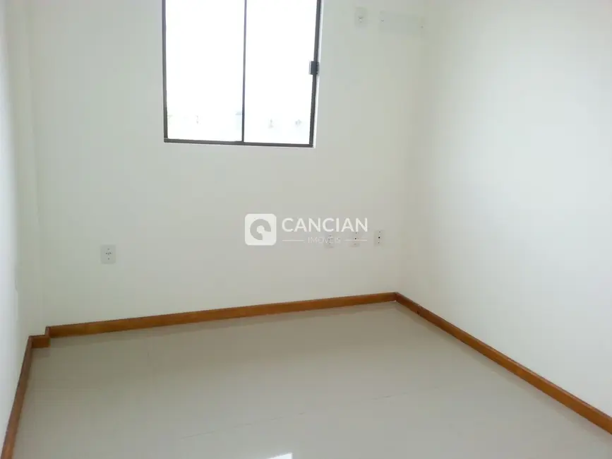 Foto 5 de Apartamento com 1 quarto à venda, 34m2 em Nossa Senhora do Rosário, Santa Maria - RS