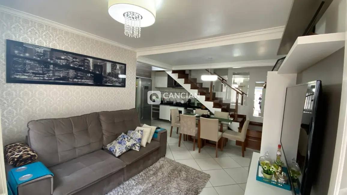 Foto 1 de Casa de Condomínio com 2 quartos à venda, 93m2 em Pinheiro Machado, Santa Maria - RS