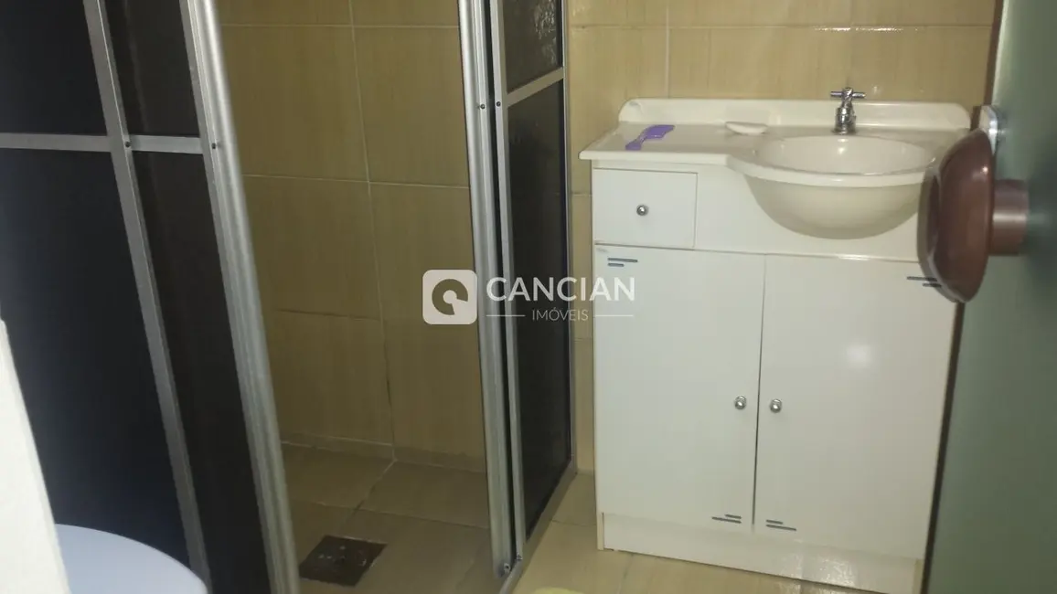 Casa com 3 quartos à venda, 147m2 em Tancredo Neves, Santa Maria - RS - imagem 6 Foto 6 de Casa com 3 quartos à venda, 147m2 em Tancredo Neves, Santa Maria - RS