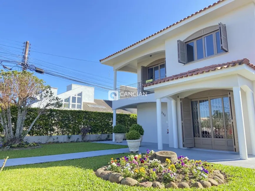 Casa com 4 quartos à venda, 333m2 em Camobi, Santa Maria - RS - imagem 5 Foto 5 de Casa com 4 quartos à venda, 333m2 em Camobi, Santa Maria - RS