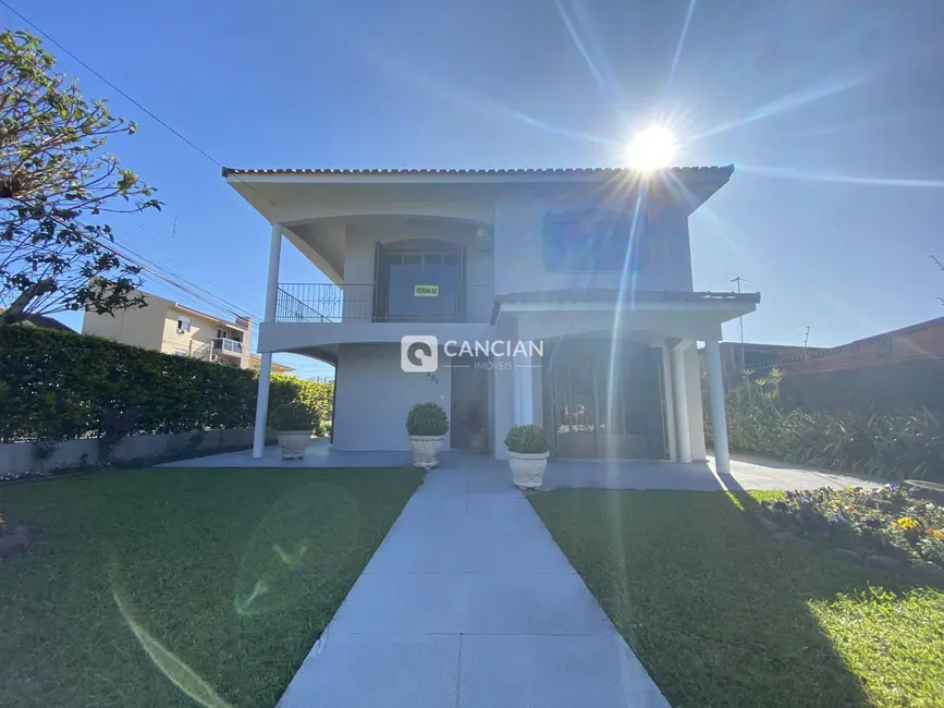 Casa com 4 quartos à venda, 333m2 em Camobi, Santa Maria - RS - imagem 2 Foto 2 de Casa com 4 quartos à venda, 333m2 em Camobi, Santa Maria - RS