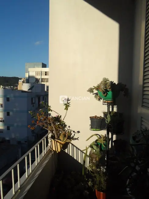 Foto 9 de Apartamento com 3 quartos à venda, 180m2 em Centro, Santa Maria - RS