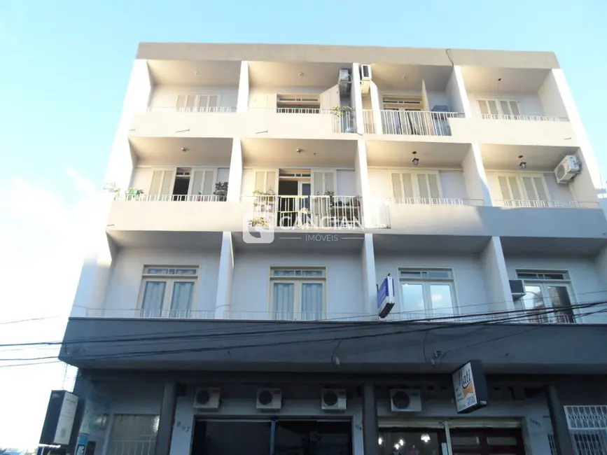 Foto 1 de Apartamento com 3 quartos à venda, 180m2 em Centro, Santa Maria - RS