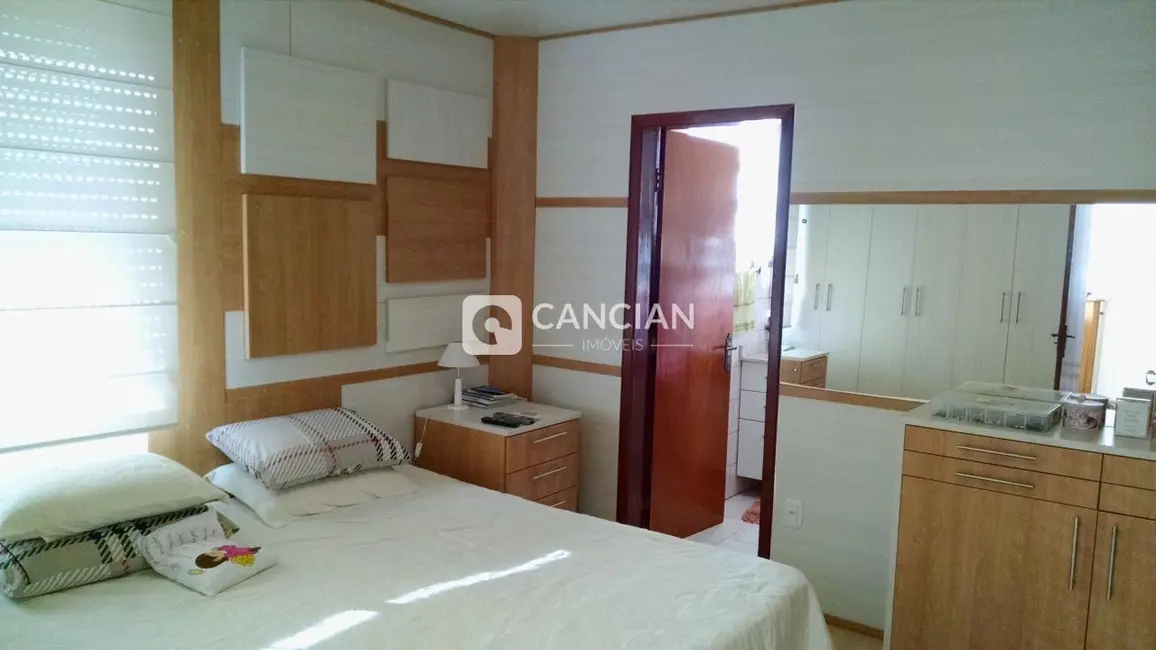 Foto 8 de Cobertura com 4 quartos à venda, 180m2 em Centro, Santa Maria - RS