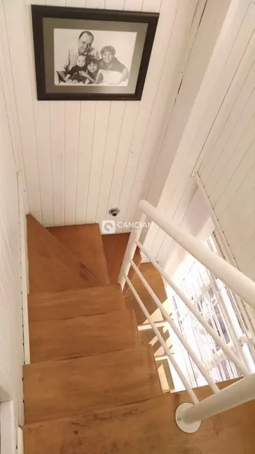 Foto 7 de Cobertura com 4 quartos à venda, 180m2 em Centro, Santa Maria - RS