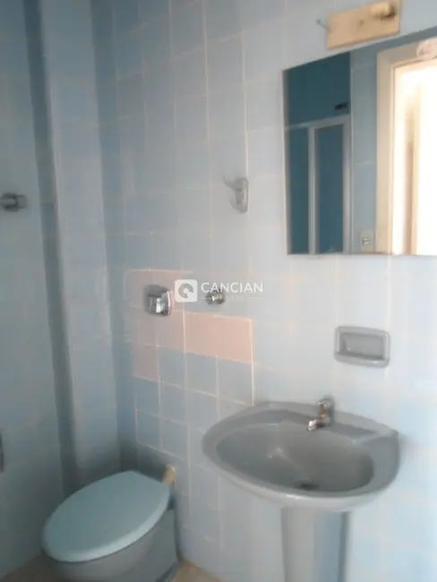 Apartamento com 3 quartos à venda, 150m2 em Centro, Santa Maria - RS - imagem 9 Foto 9 de Apartamento com 3 quartos à venda, 150m2 em Centro, Santa Maria - RS