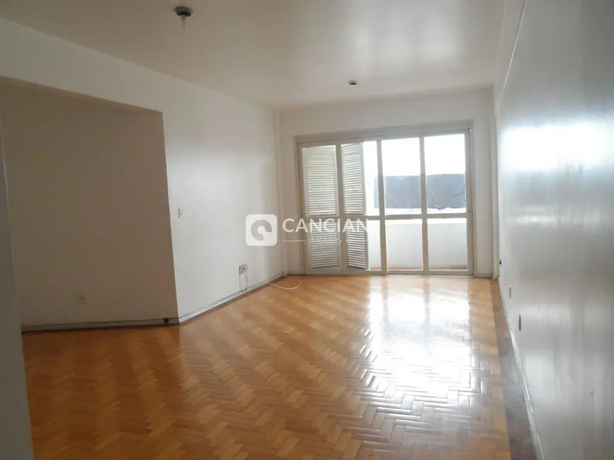 Foto 2 de Apartamento com 3 quartos à venda, 150m2 em Centro, Santa Maria - RS