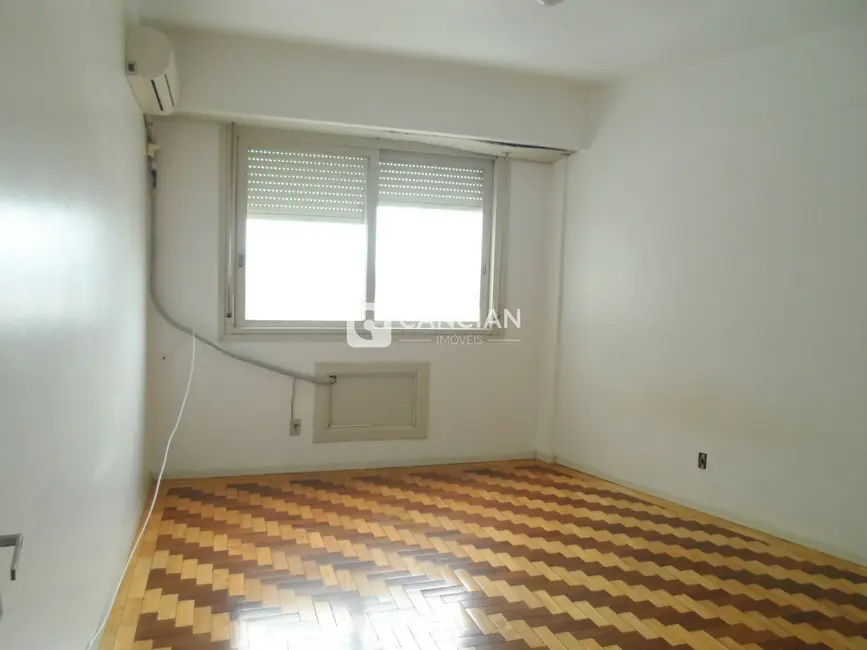 Apartamento com 3 quartos à venda, 150m2 em Centro, Santa Maria - RS - imagem 5 Foto 5 de Apartamento com 3 quartos à venda, 150m2 em Centro, Santa Maria - RS