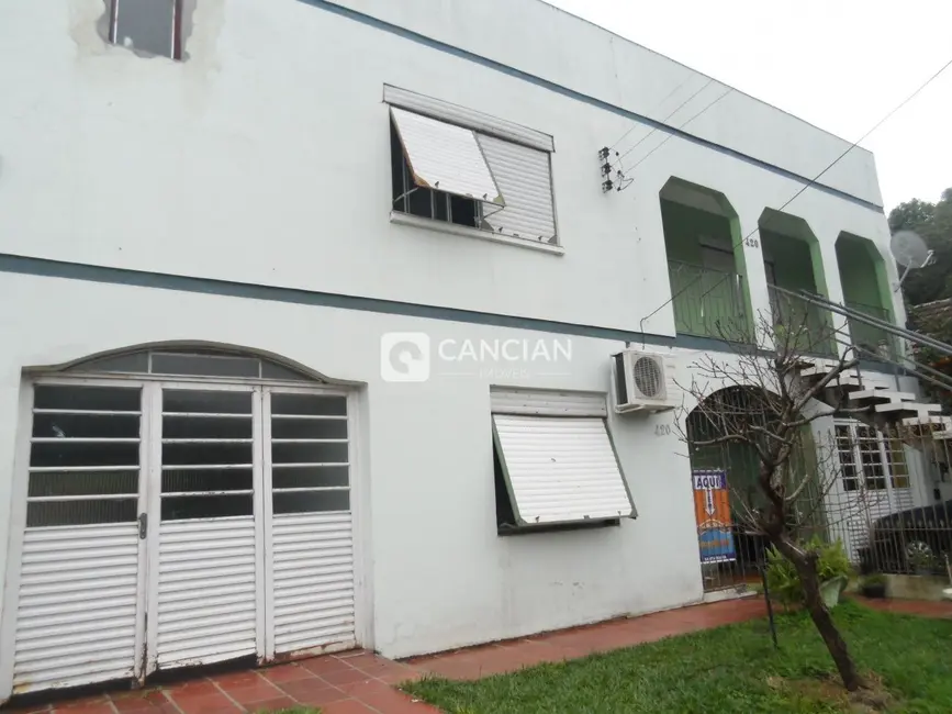 Foto 2 de Casa com 6 quartos à venda, 295m2 em Nossa Senhora do Perpétuo Socorro, Santa Maria - RS