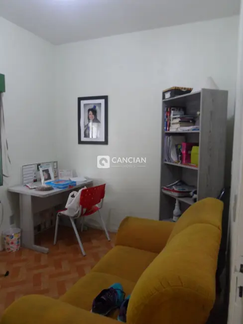 Foto 5 de Casa com 6 quartos à venda, 295m2 em Nossa Senhora do Perpétuo Socorro, Santa Maria - RS