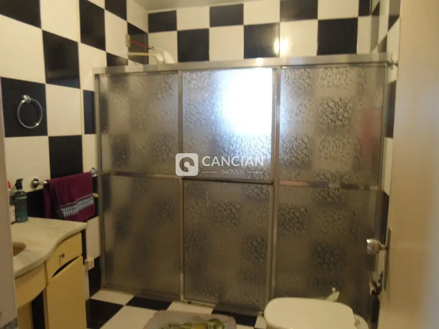 Foto 8 de Casa com 6 quartos à venda, 295m2 em Nossa Senhora do Perpétuo Socorro, Santa Maria - RS