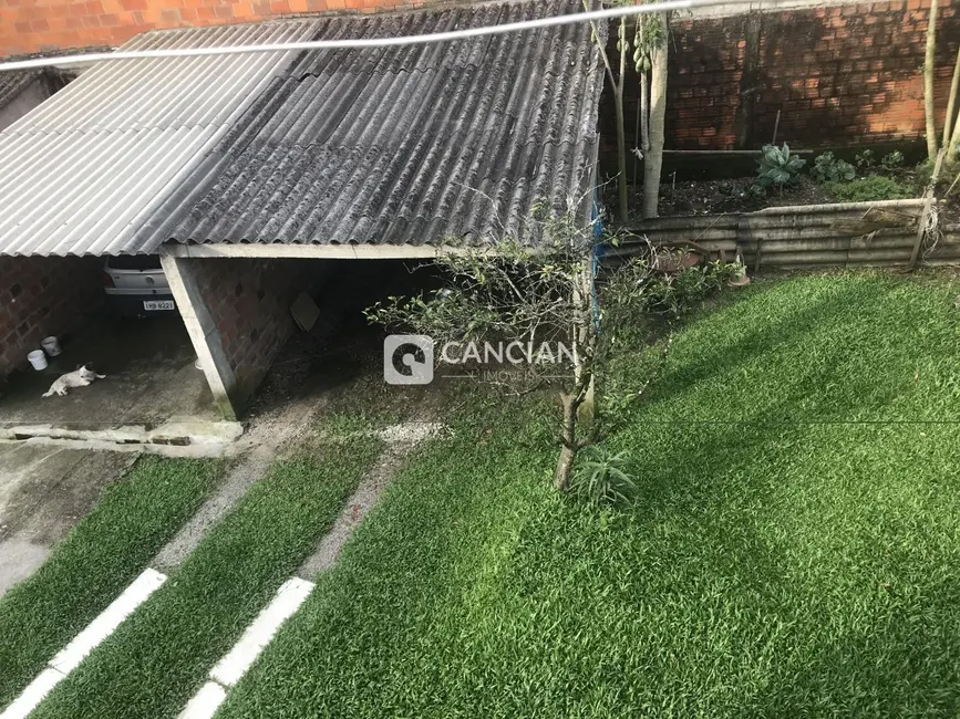 Foto 1 de Terreno / Lote à venda, 720m2 em Nossa Senhora de Lourdes, Santa Maria - RS
