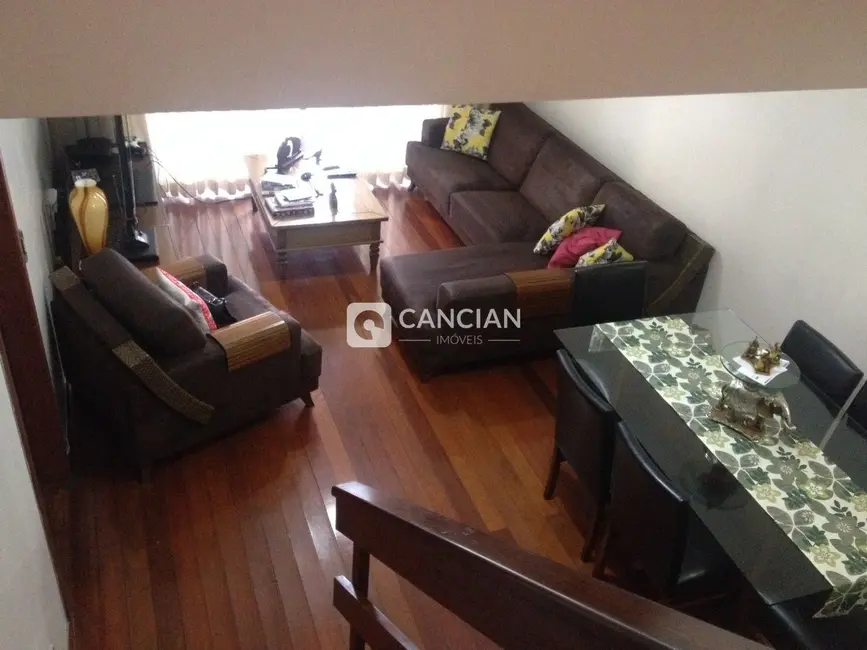 Cobertura com 5 quartos à venda, 230m2 em Nossa Senhora de Fátima, Santa Maria - RS - imagem 4 Foto 4 de Cobertura com 5 quartos à venda, 230m2 em Nossa Senhora de Fátima, Santa Maria - RS