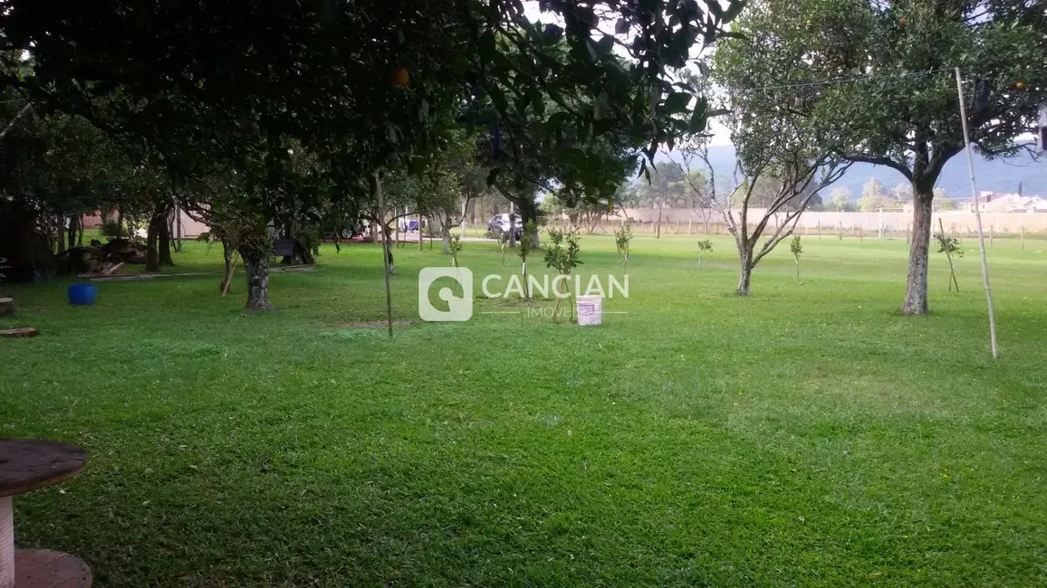 Foto 1 de Terreno / Lote à venda, 3042m2 em Camobi, Santa Maria - RS