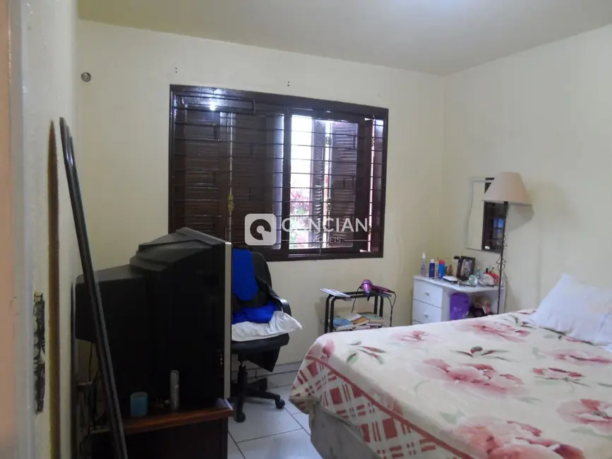 Foto 3 de Apartamento com 2 quartos à venda, 63m2 em Patronato, Santa Maria - RS