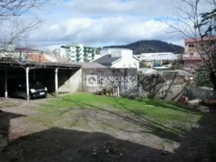 Foto 3 de Terreno / Lote à venda, 540m2 em Nossa Senhora de Lourdes, Santa Maria - RS