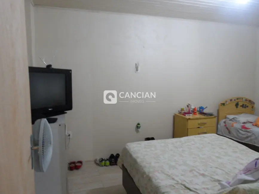 Casa com 1 quarto à venda, 70m2 em Pinheiro Machado, Santa Maria - RS - imagem 4 Foto 4 de Casa com 1 quarto à venda, 70m2 em Pinheiro Machado, Santa Maria - RS