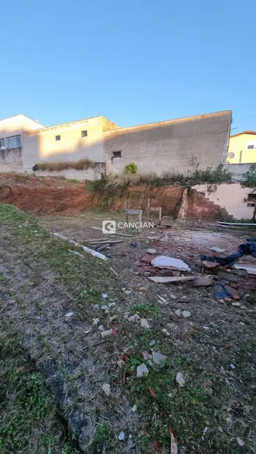 Foto 7 de Terreno / Lote com 1 quarto à venda, 660m2 em Centro, Santa Maria - RS