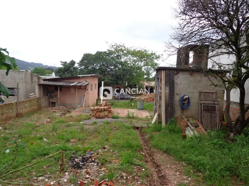 Foto 1 de Terreno / Lote à venda, 360m2 em Lorenzi, Santa Maria - RS