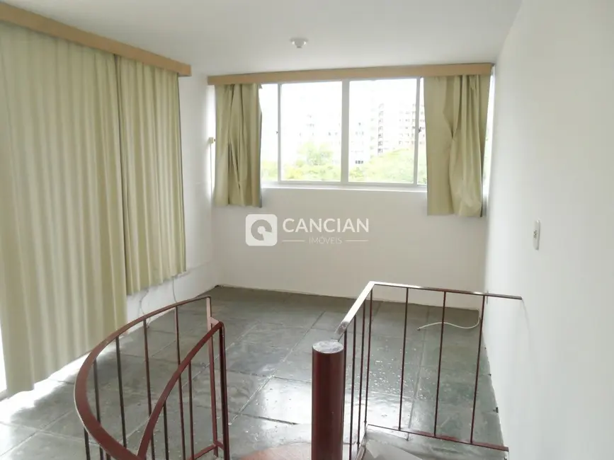 Foto 3 de Cobertura com 3 quartos à venda, 139m2 em Centro, Santa Maria - RS