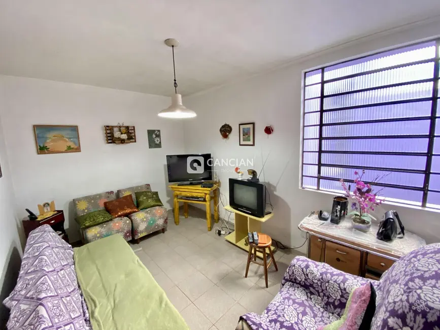 Casa com 5 quartos à venda, 416m2 em Nossa Senhora Medianeira, Santa Maria - RS - imagem 3 Foto 3 de Casa com 5 quartos à venda, 416m2 em Nossa Senhora Medianeira, Santa Maria - RS