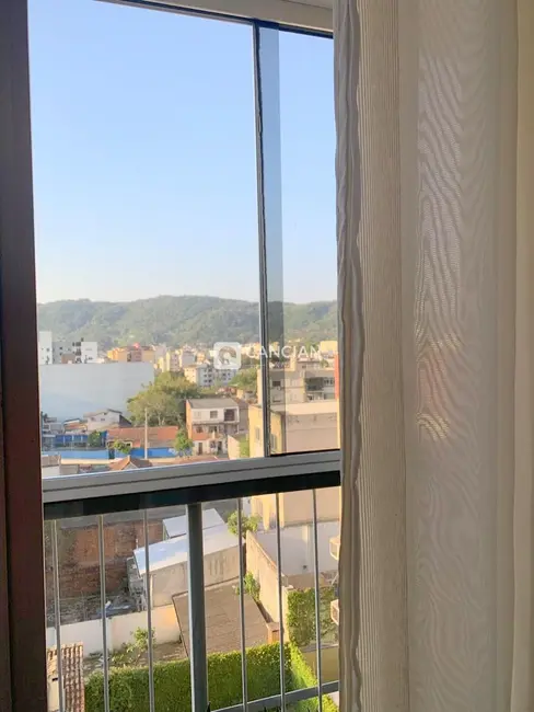 Apartamento com 1 quarto para alugar, 45m2 em Nossa Senhora do Rosário, Santa Maria - RS - imagem 5 Foto 5 de Apartamento com 1 quarto para alugar, 45m2 em Nossa Senhora do Rosário, Santa Maria - RS