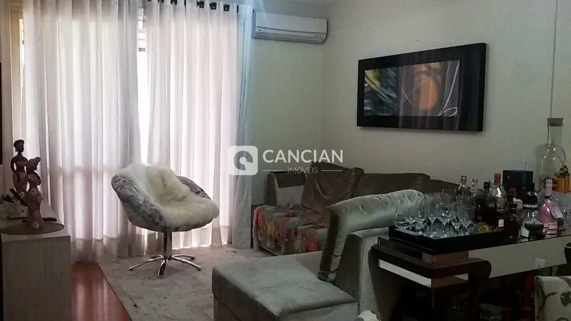 Foto 3 de Apartamento com 3 quartos à venda, 120m2 em Centro, Santa Maria - RS