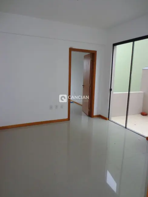 Foto 3 de Apartamento com 1 quarto à venda, 43m2 em Nossa Senhora do Rosário, Santa Maria - RS