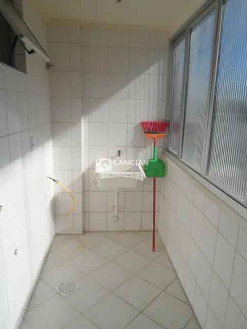Apartamento com 2 quartos para alugar, 75m2 em Nossa Senhora de Fátima, Santa Maria - RS - imagem 7 Foto 7 de Apartamento com 2 quartos para alugar, 75m2 em Nossa Senhora de Fátima, Santa Maria - RS