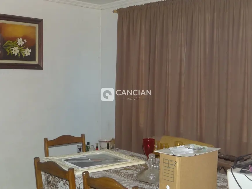 Casa com 4 quartos à venda, 200m2 em Santa Maria - RS - imagem 4 Foto 4 de Casa com 4 quartos à venda, 200m2 em Santa Maria - RS