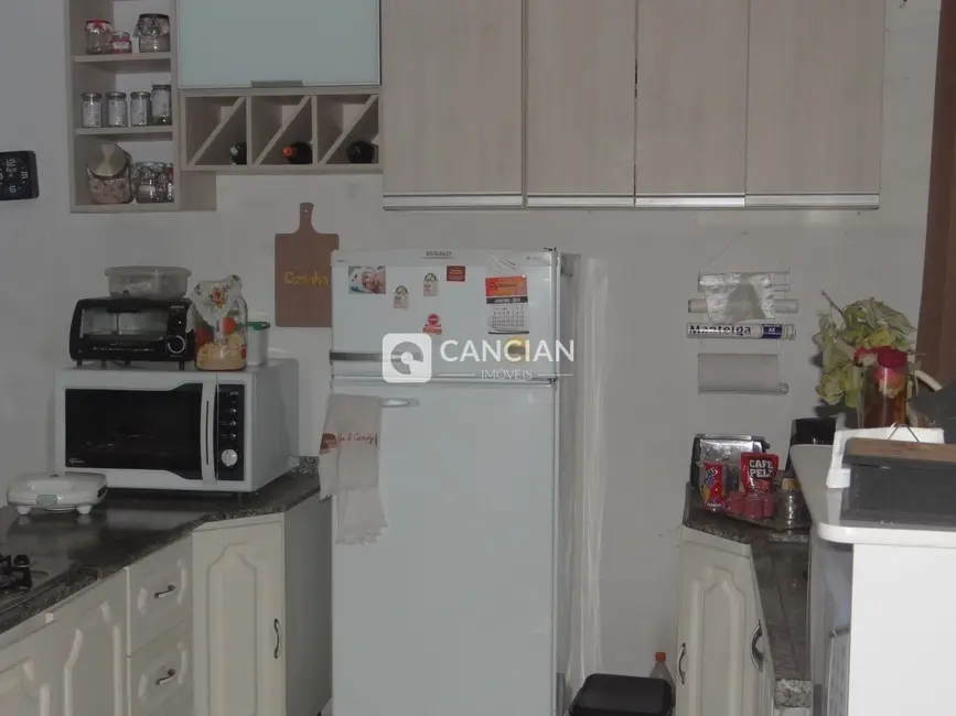 Casa com 4 quartos à venda, 200m2 em Santa Maria - RS - imagem 3 Foto 3 de Casa com 4 quartos à venda, 200m2 em Santa Maria - RS