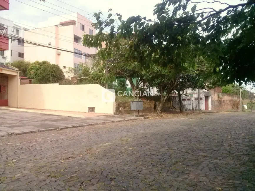 Foto 1 de Terreno / Lote à venda, 612m2 em Menino Jesus, Santa Maria - RS