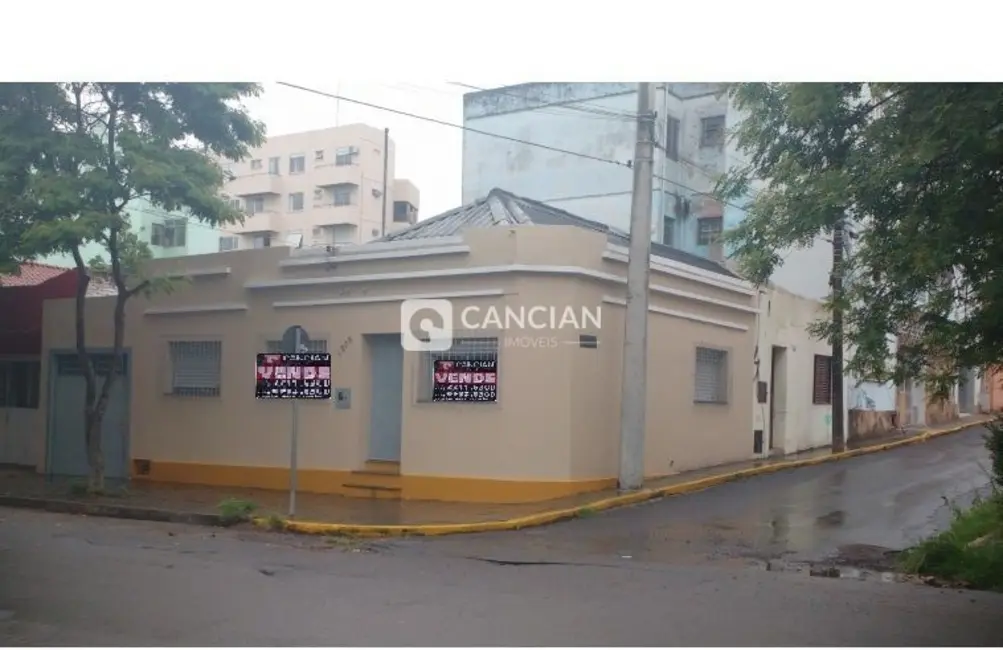 Casa com 3 quartos à venda, 99m2 em Centro, Santa Maria - RS - imagem 1 Foto 1 de Casa com 3 quartos à venda, 99m2 em Centro, Santa Maria - RS