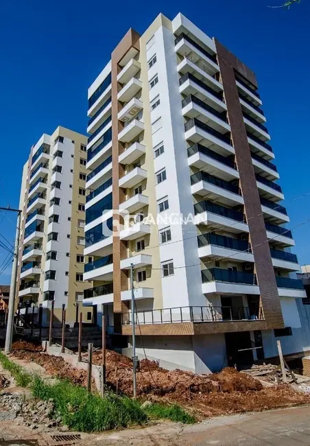 Foto 1 de Apartamento com 3 quartos à venda, 221m2 em Nossa Senhora de Lourdes, Santa Maria - RS