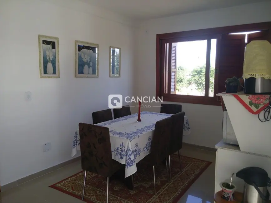 Foto 4 de Sobrado com 5 quartos à venda, 245m2 em Nossa Senhora do Perpétuo Socorro, Santa Maria - RS